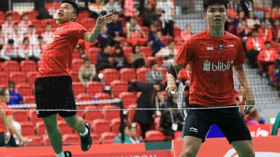 Indonesian Men's Badminton Team Beats Hong Kong 4-1