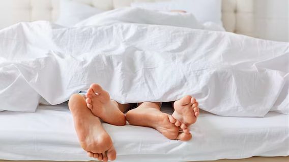 حروق الساقين أثناء ممارسة الحب؟ هذه هي الطريقة للتعامل معها