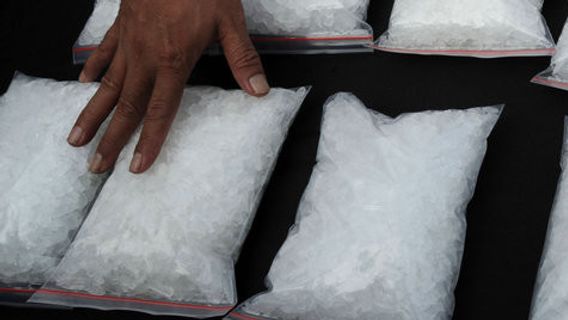 5 Kg Of Crystal Methamphetamine And 1,870 Ecstasy Pills From Malaysia Confiscated By The Riau Police