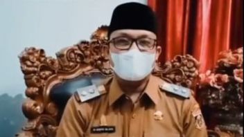 Wabup Lampung Est Signalé Pour Joget Et Nyanyi Sans Masque, Polda: Nous Détenons Un Cas
