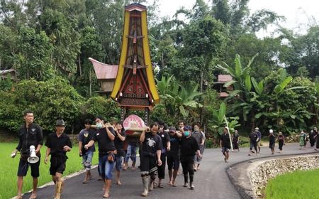 Tradisi Rambu Solo: Upacara Adat Toraja yang Magis Sekaligus Memikat