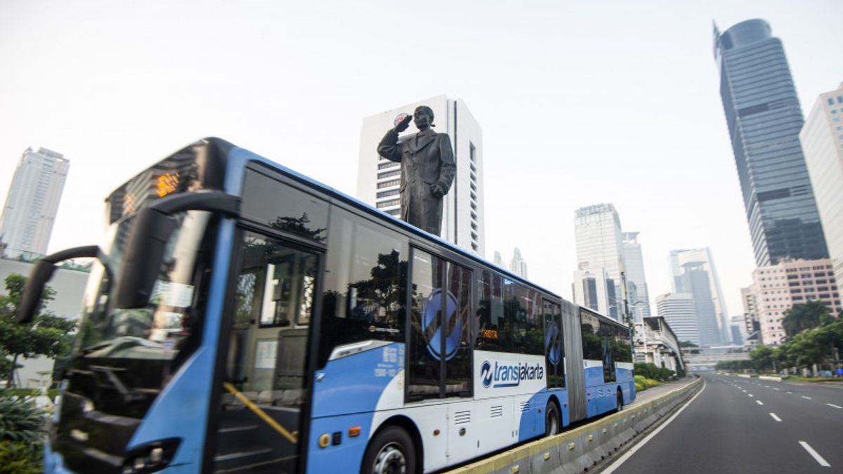 Jakarta Banjir, Transjakarta Alihkan dan Perpendek 9 Rute Layanan