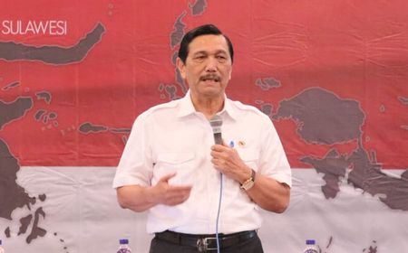 Luhut Minta Pengusaha-Pengusaha Indonesia Masuk ke Bali Investasi Infrastruktur Charging untuk Mobil dan Motor Listrik