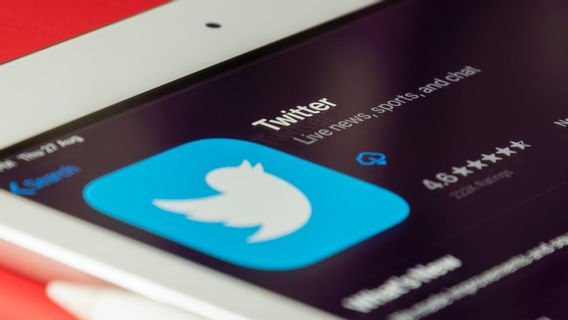  Twitter Selidiki Akun-akun yang Kampanyekan #IStandWithPutin Hingga Viral: Mereka Bukan Bot