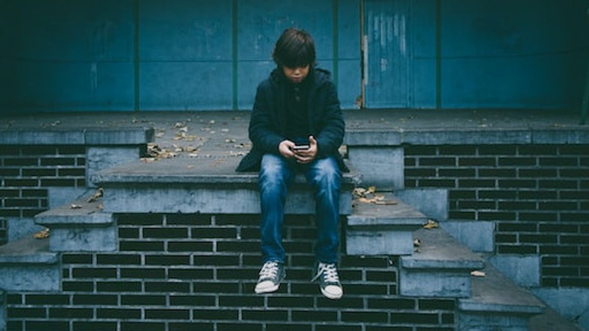 心理学家支持 PP TUNAS，揭露孩子玩手机的理想时间限制为 2 小时