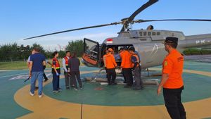 Pendaki Swiss yang Jatuh di Gunung Rinjani Dievakuasi dengan Helikopter ke Bali