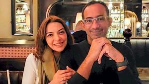 توفي زوج نجوى شهاب بسبب نزيف في الدماغ ، تعرف على الأعراض