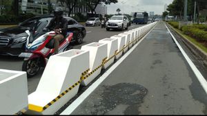 Pembatas Jalur Sepeda Permanen di Sudirman Berbentuk Rantai, Apa Maksudnya?
