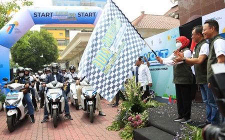 Peringati Hari Listrik Nasional ke-77 PLN Jawa Timur Pecahkan Rekor MURI Konvoi Motor Listrik Terbanyak