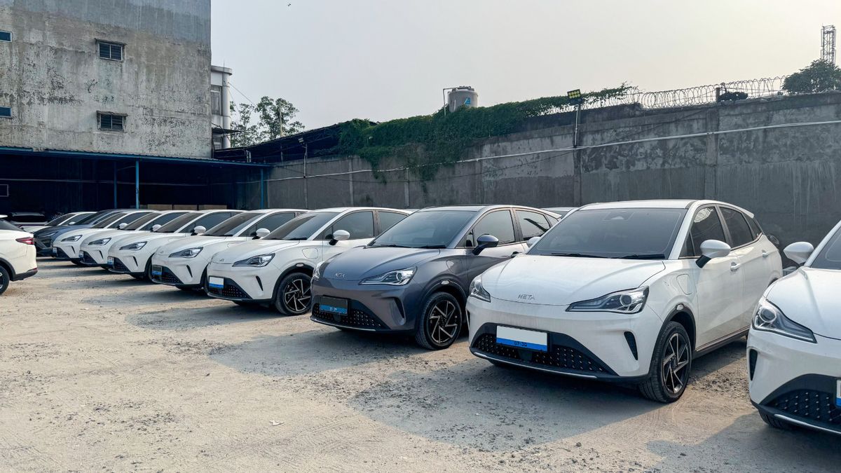 Neta Serah Terima 100 Unit Model V-II dan X untuk Armada Luxury Trans Indonesia