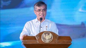 Menaker Waspadai Ancaman PHK Massal Imbas Konflik Iran-Israel