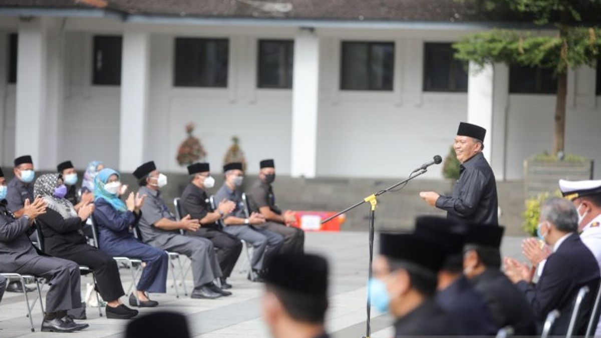 Kasus COVID-19 Melonjak, Wali Kota Bandung Oded Copot Kepala Dinkes