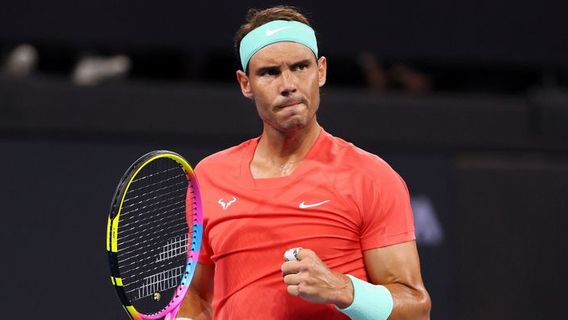 Recovering From Injury, Rafael Nadal Appears At Barcelona Open