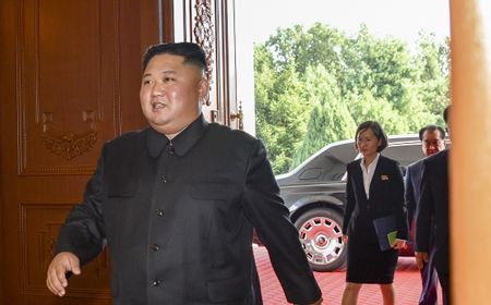 Ikuti Jejak Sang Kakek, Kim Jong-un Pakai Gelar Presiden