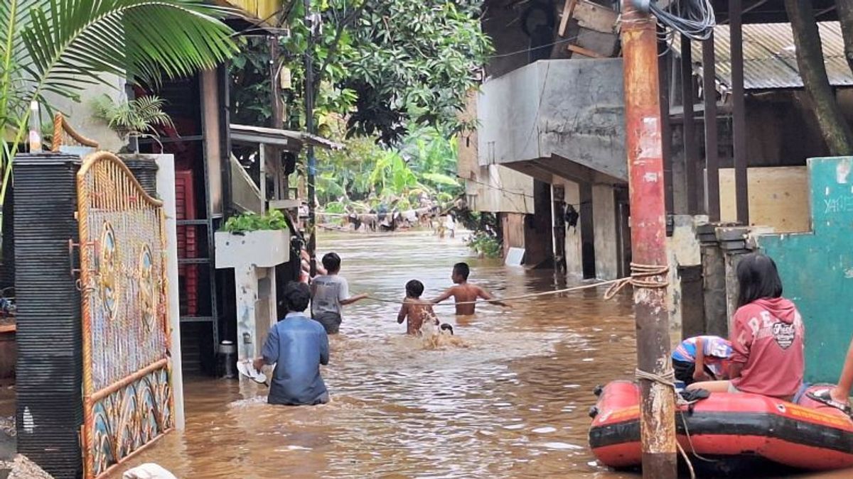 BNPB: Hujan Deras dalam 24 Jam Picu Banjir di Cirebon, Bekasi, Jakarta