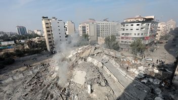 ガザの病院が爆発、数百人死亡：パレスチナ人はイスラエル空爆を非難、イスラエル国防軍は過激派グループを非難