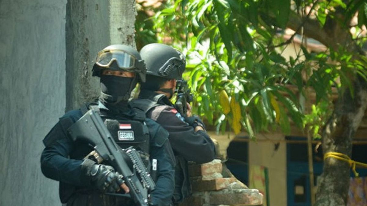 タンゲランで逮捕されたテロリストは、タンゲラン地区農業事務所の工作機械分析スタッフであることが判明しました