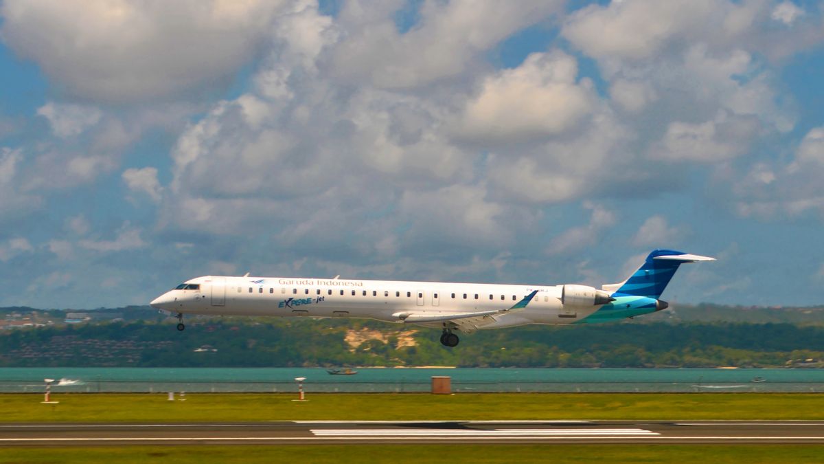 جارودا اندونيسيا ميس يشتري 17 بومباردييه CRJ1000 طائرة، المفوض السابق بيتر غونثا: من قال لشراء؟