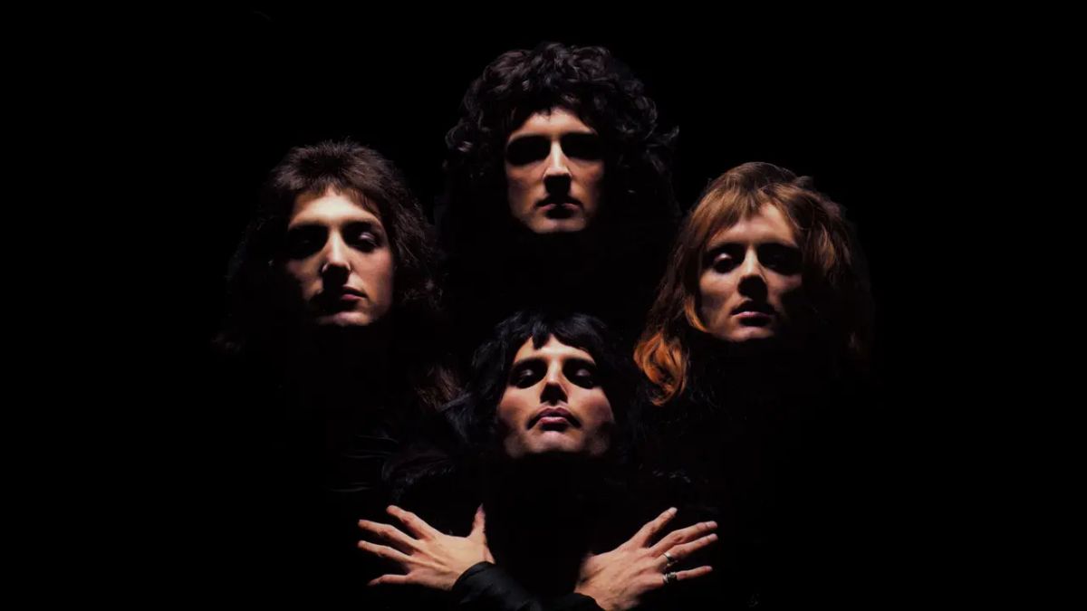 وفاة مدير الفيديو الموسيقي الأيقوني ل Bohemian Rhapsody ، بروس جاورز