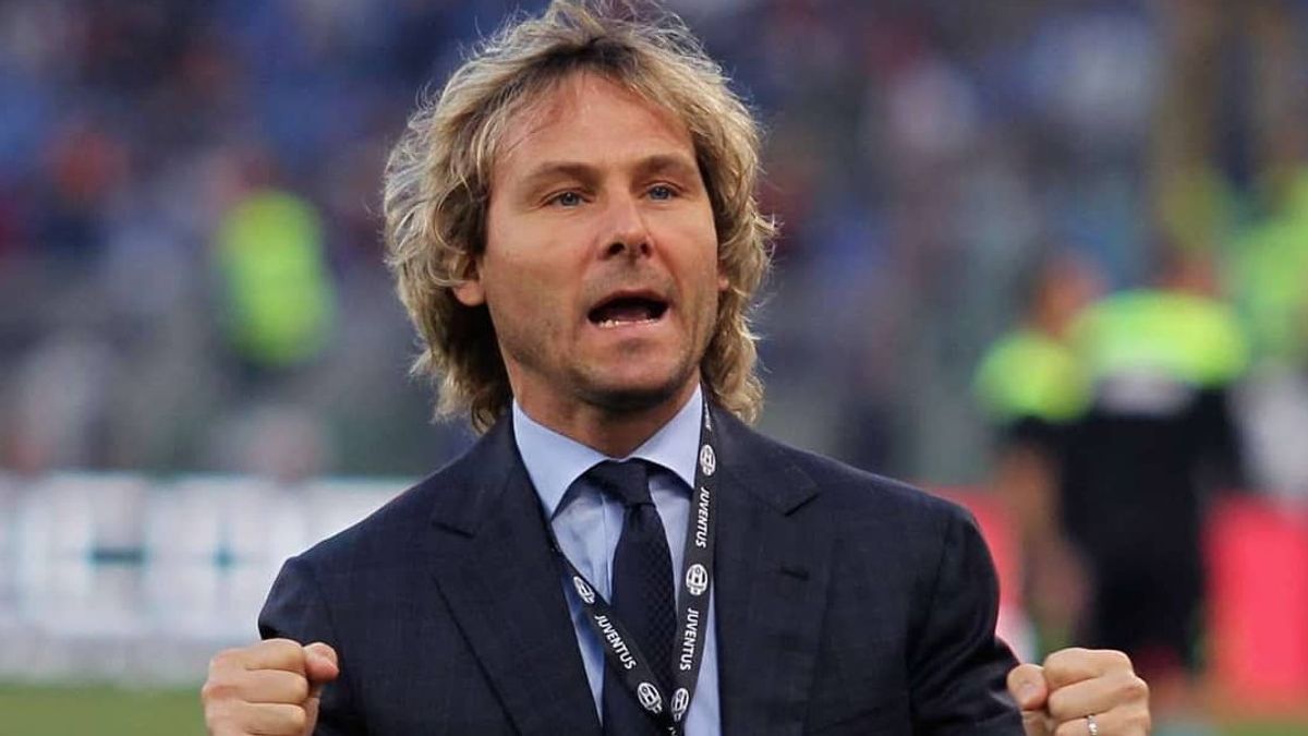  <i>Duh</i>! Legenda Juventus Pavel Nedved Pesta di Klub Malam dan Pegang-Pegang Payudara Wanita