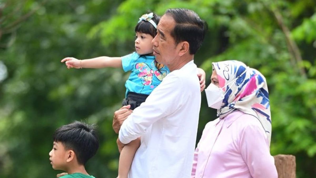 Photos Of President Jokowi Accompanying Jan Ethes And La Lembah Visiting Solo Safari