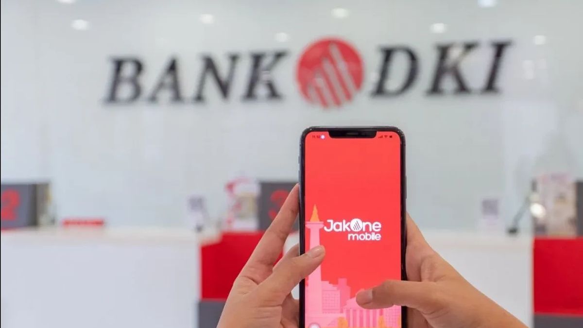 Expand Service, DKI BPD Provides Campus Banking Transactions In Solo