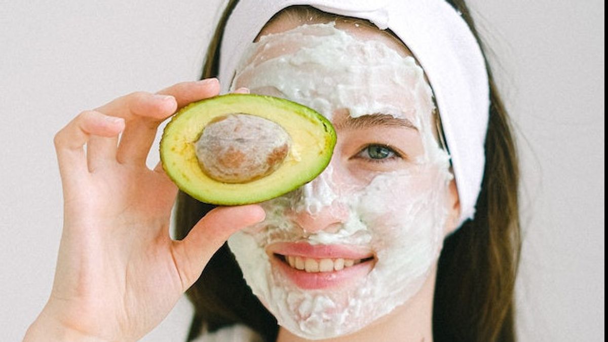 Selain Skincare, Rajin Konsumsi Buah-buahan Juga Bisa Bikin Kulit <i>Glowing</i>