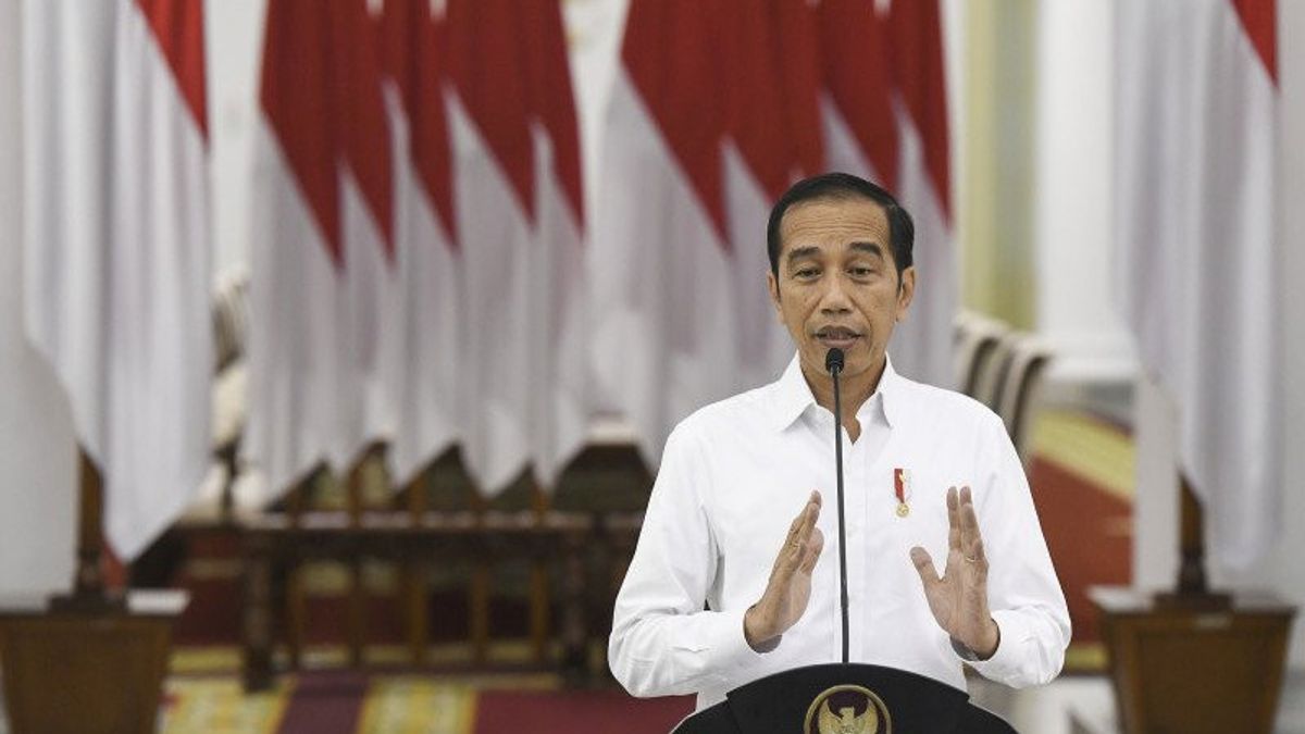 分发KUR和Kartu Tani，Jokowi：不要“潇洒”！