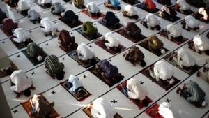 Kasus Baru COVID-19 Rekor Terus, Muhammadiyah Tak Rekomendasikan Salat Iduladha di Lapangan-Masjid