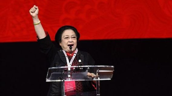 While Sobbing In Tears At PDIP's 52nd Anniversary, Megawati Thanked The MPR For Clearing Bung Karno's History