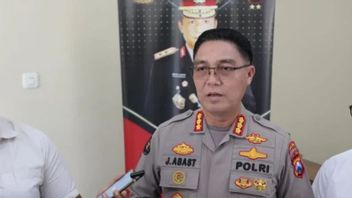 La police à Probolinggo est soupçonnée d’avoir assassiné une étudiante de l’UMM