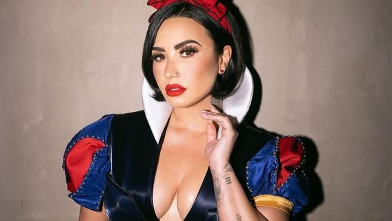 YouTube推出了使用著名艺术家声音克隆的AI功能,从Charlie Puth到Demi Lovato