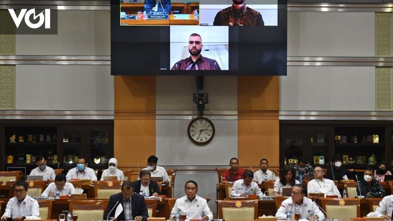 DPR Setujui Permohonan Naturalisasi Syane Pattynama Jadi Pemain Timnas ...