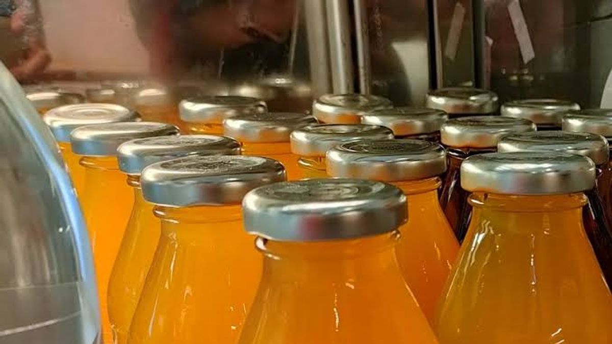 National Economy Slows Down, Light Drink Industry Faces Pressure