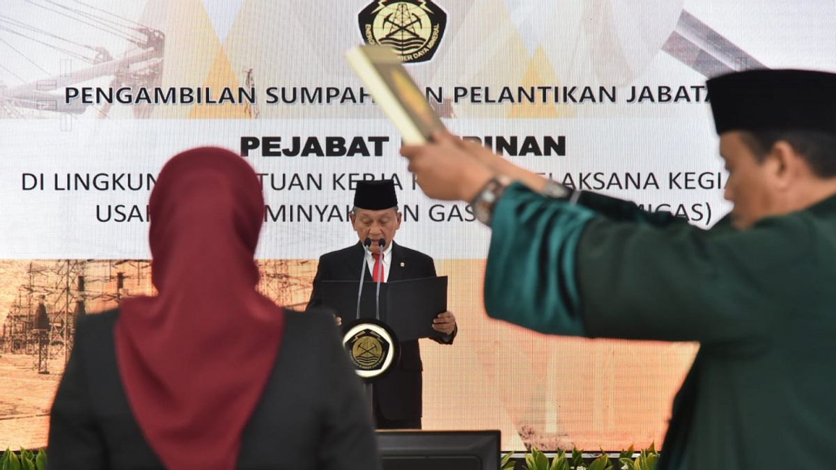 Minister Of Energy And Mineral Resources Inaugurates Shinta Damayanti As Deputy Head Of SKK Migas