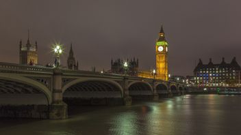 L’année Prochaine, L’horloge Big Ben A Une Longue Histoire Depuis Le Début De Sa Construction En 1845