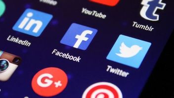 Facebook dan Twitter Diblokir di Rusia, Fix! Gara-Gara Apa?