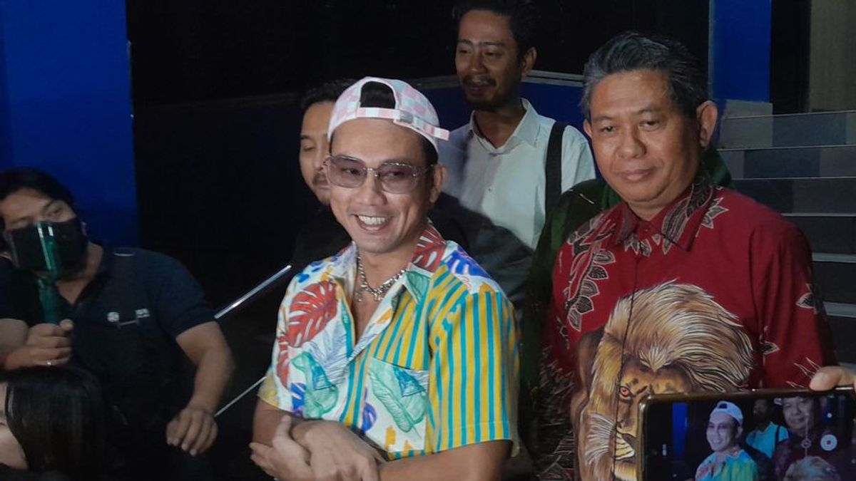 Not For Wife, Denny Sumargo Reports DJ Verny Hasan For Mother