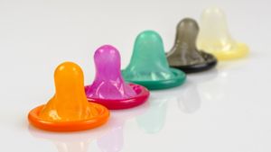 Inilah 7 Penyebab Kondom Bocor yang Sering Terjadi 