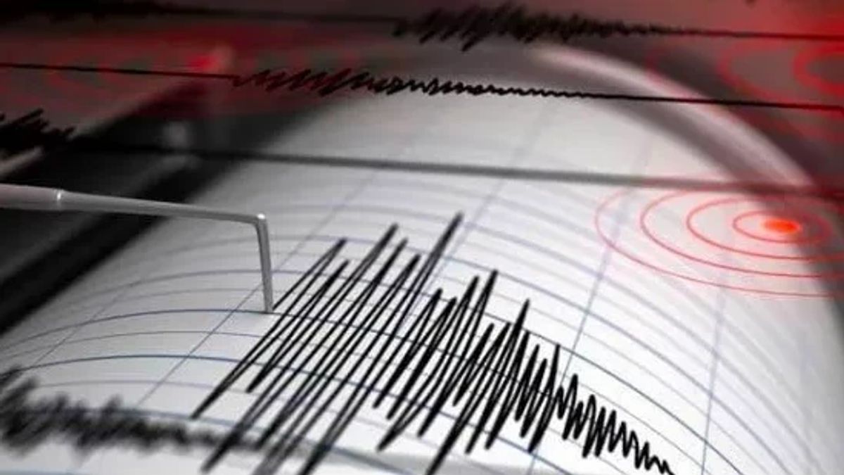 西巴布亚凯马纳的M 5.3地震没有海啸的可能性,由Graben Aru变形引发