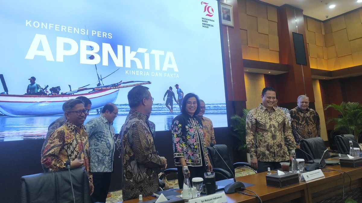 Sri Mulyani Ungkap APBN Juli 2024 Defisit Rp93,4 Triliun Imbas Pendapatan Negara Turun