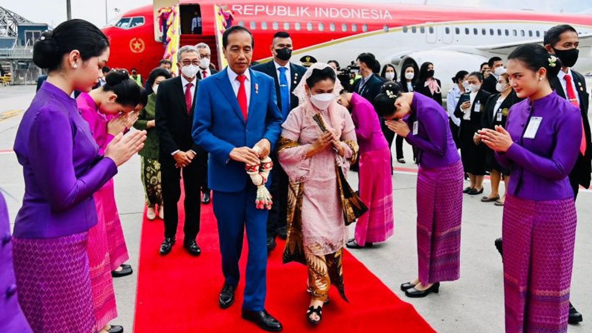 President Jokowi And First Lady Iriana Landing In Bangkok