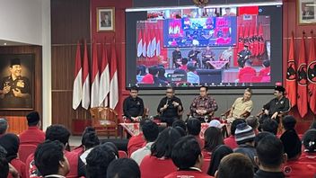 Tawa Megawati usai Hasto Diperiksa Polisi: Kamu Rasakan Seperti Saya Waktu Zaman Orba