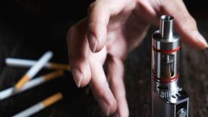 DPR Nilai Larangan Vape Masuk Akal: Kurangi Gaya Hidup Tidak Sehat Anak Muda