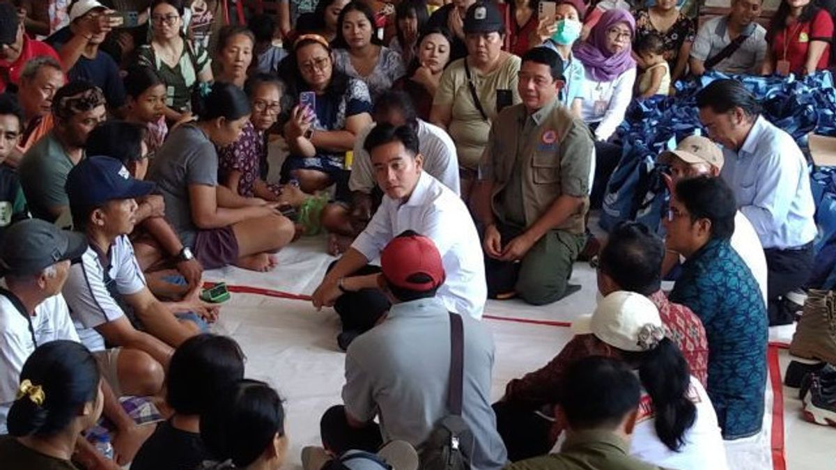 Gibran rencontre les réfugiés des inondations de Bali : le gouvernement aidera à se rétablir