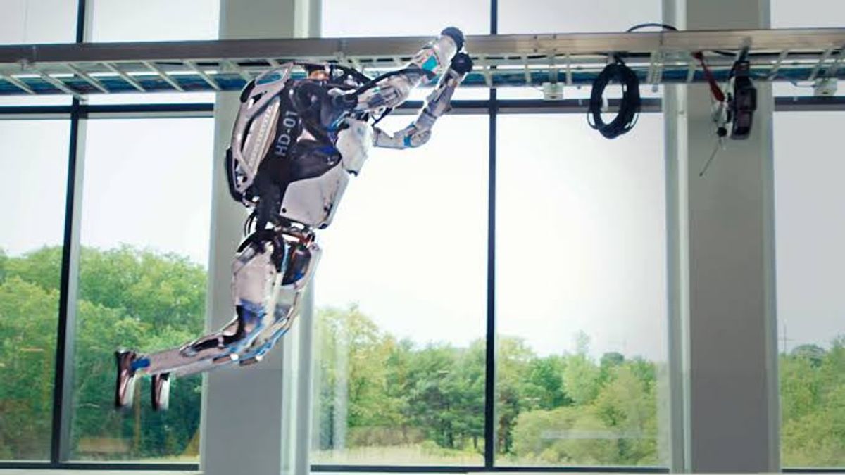 Cool! This Robot Can Do Parkour Non-stop