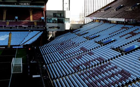 Momen Perdana untuk Aston Villa, Azan Berkumandang di Stadion Villa Park