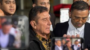 KPK Bawa 11 Mobil Mewah Terkait Kasus Rita Widyasari dari Rumah Japto Soerjosoemarno ke Rupbasan