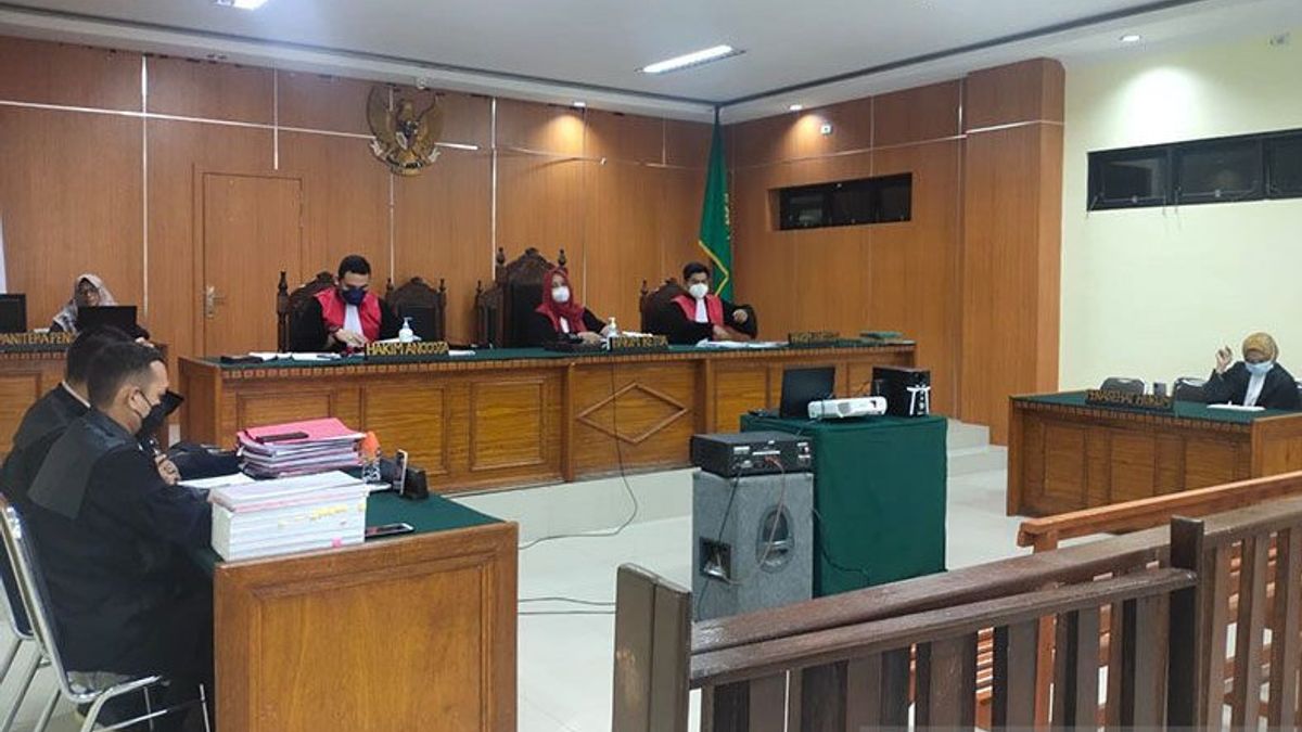 Killing And Selling Elephant Ivory, 5 Defendants Sued By Public Prosecutor Prosecutor's Office In East Aceh 54 Months In Prison