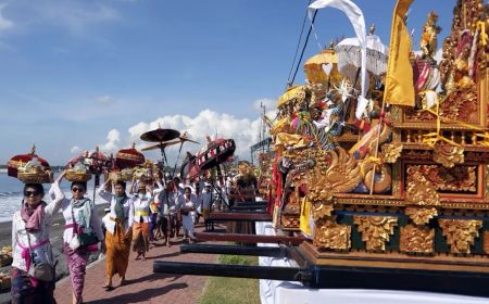 BMKG Bali Keluarkan Peringatan Dini Hujan Lebat Disertai Petir Saat Nyepi